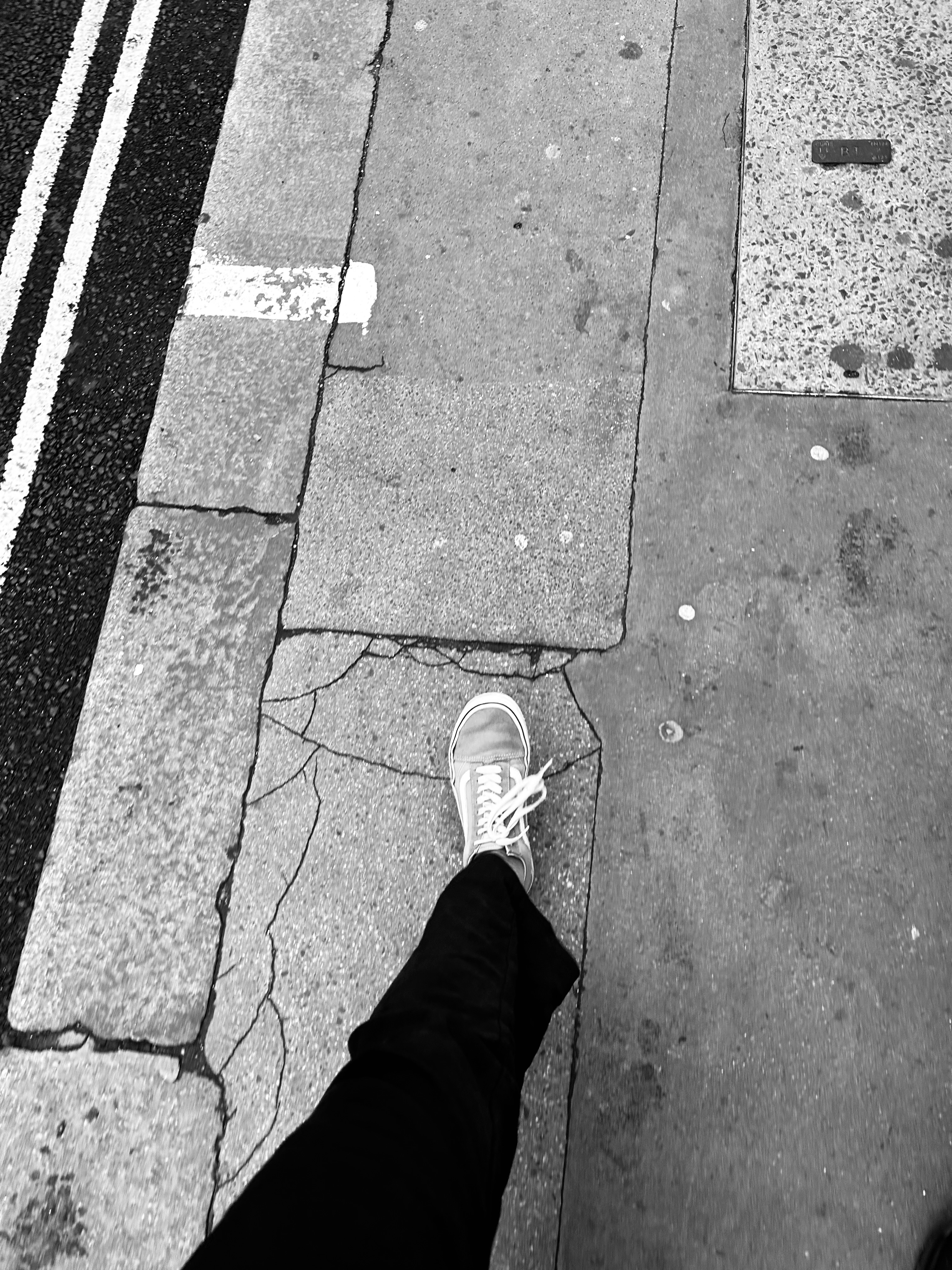 One negative leg #itsaleg #itsashoe